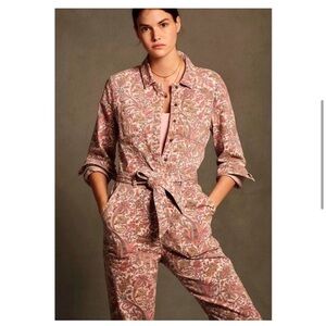 Anthropologie Dusty Pink and Mauve Paisley Button-Up